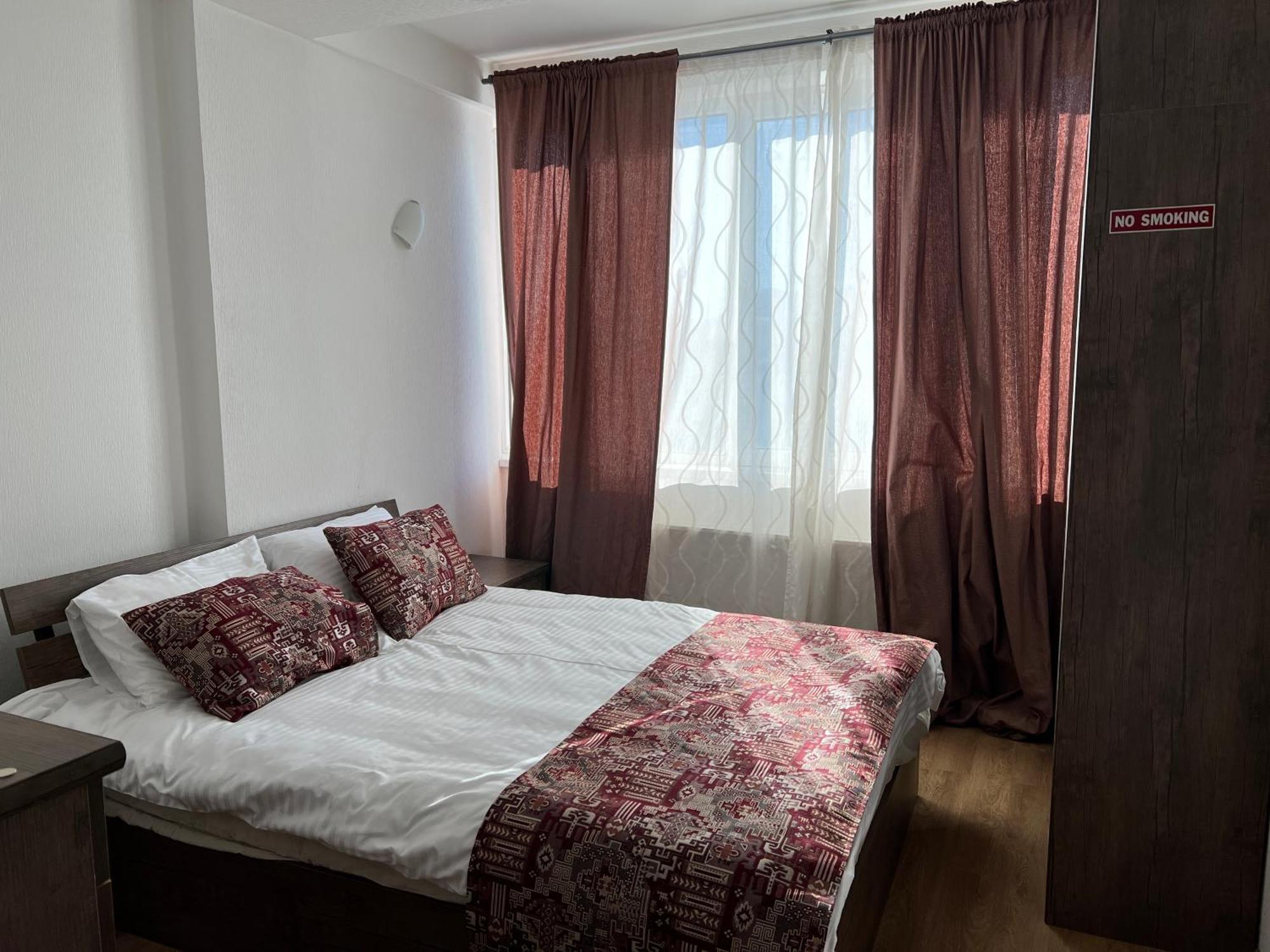 Mountain Cricket Chalets And Apartments กูเดาริ ห้อง รูปภาพ