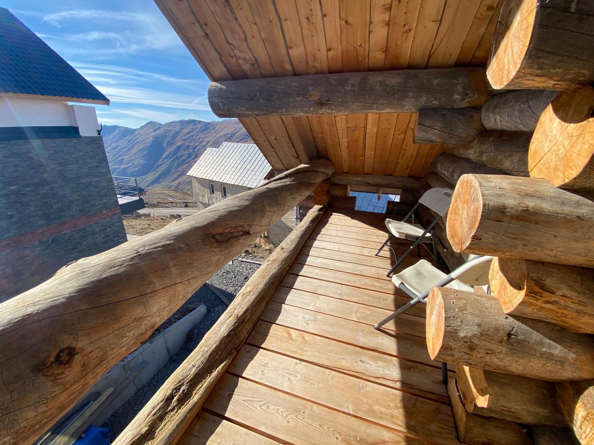 Mountain Cricket Chalets And Apartments กูเดาริ ห้อง รูปภาพ