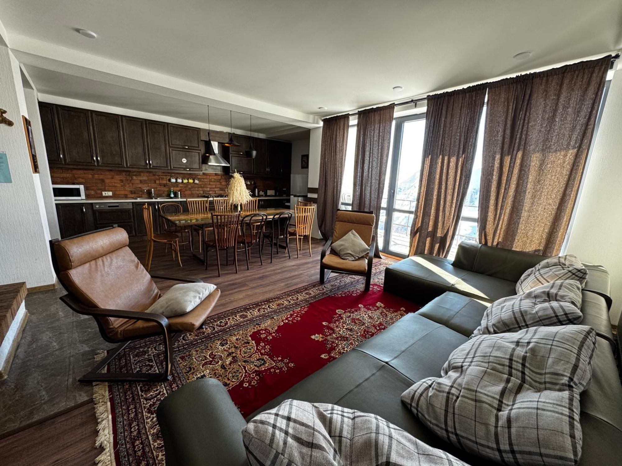 Mountain Cricket Chalets And Apartments กูเดาริ ห้อง รูปภาพ
